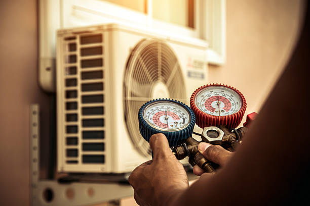 Professional Ac Installation technician working in March Air Reserve Base, CA